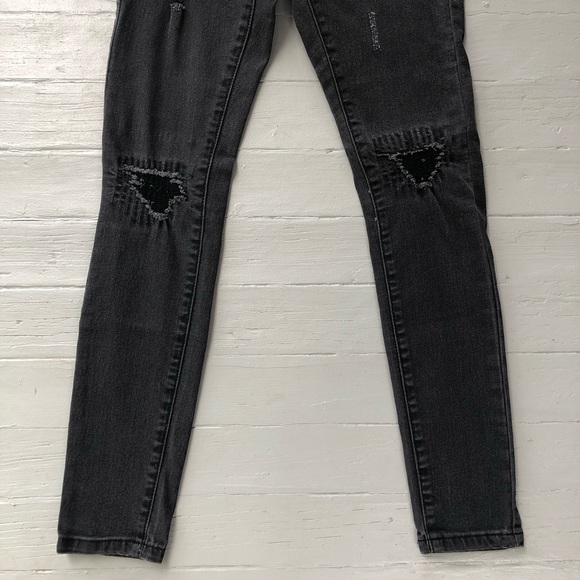 THRT Men’s Jeans Black Size 28 Skinny Distressed Patch Streetwear Faded - Picture 3 of 13